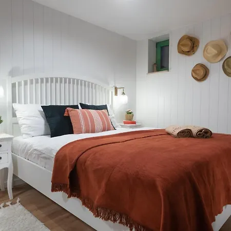 Lovassy Vendeghaz Lovas