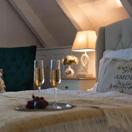 Lovassy Vendeghaz Gasthof 4*