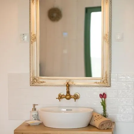 Gasthof Lovassy Vendeghaz 4*